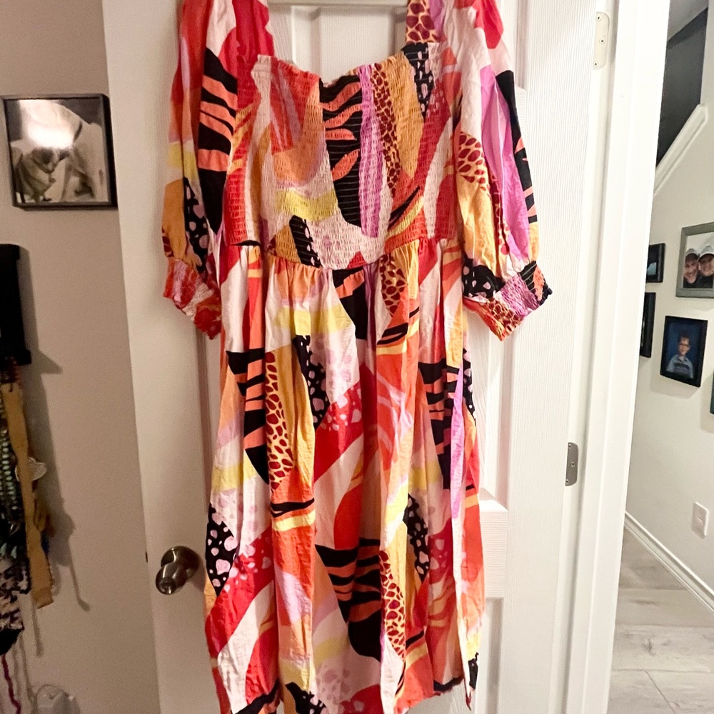 Colorful Abstract Print Smocked Women's Dress - Pink/Orange